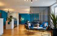 Lobby 4 Reading Central Serviced Apartment by Flying Butler