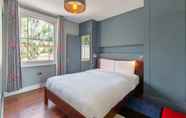 Bedroom 6 Chic Victorian House near London Bridge