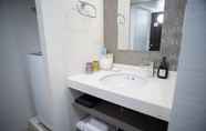 In-room Bathroom 3 hotel GOCO stay Kyoto Shijo Kawaramachi