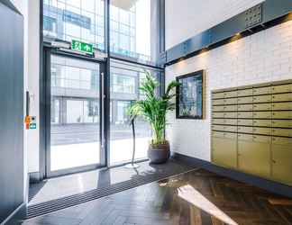 Lobby 2 Hilltop Serviced Apartments - Piccadilly