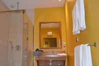 Toilet Kamar Le Clos Margot