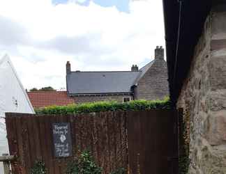 Exterior 2 Beautiful 1-bed Cottage in Trellech