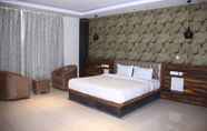 Phòng ngủ 4 Purnam Residency
