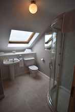In-room Bathroom 4 The Links Apartment Self Catering