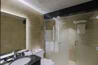 ห้องน้ำภายในห้อง Gacine Hotel