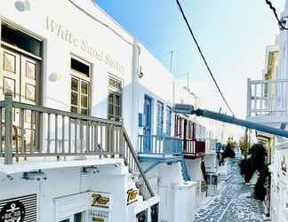 Exterior 2 White Sand Suites Mykonos