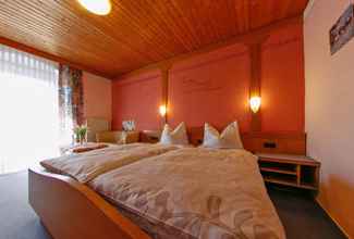 Bilik Tidur 4 Gasthof-Metzgerei-Pension Schierlitz