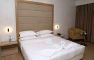 Bedroom 4 YN Hotels
