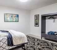 Kamar Tidur 7 Cozy Three Bedroom in Concord