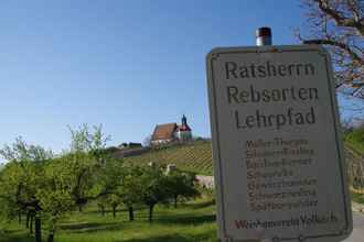 Exterior 4 Weingut & Ferienwohnungen Kirch