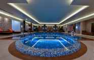 Swimming Pool 6 Grand Millennium Tabuk