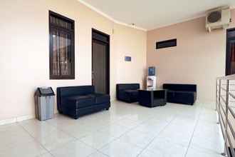 Lobby 4 Shofy Guest House Syariah 33 Subang