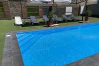 Swimming Pool Villa Leucatia Bed&Events