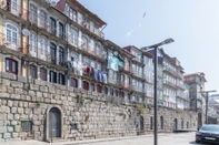 Luar Bangunan Oporto Street Fonte Taurina