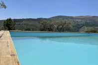 Swimming Pool Casa do Arco by Douro Exclusive