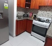 Kamar Tidur 7 Residencial Palma Real