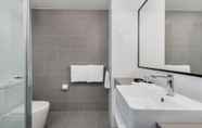 In-room Bathroom 5 Alloggio Thornton