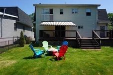 公共空間 4977 Main Street 3 Bedroom Home by Redawning