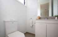 In-room Bathroom 5 Stunning 3beds Near Knox Shopping Centro@wantirna