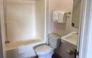 In-room Bathroom 7 InTown Suites Extended Stay Salt Lake City UT - Woods Cross