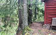 ภายนอกอาคาร 5 Tiny hut in the Forest Overlooking the River