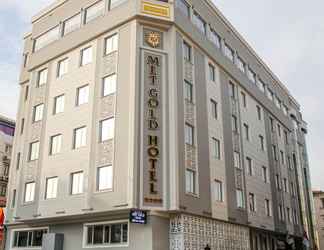 Exterior 2 Met Gold Hotel