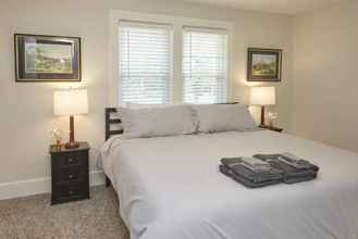 Bedroom 4 Beautiful 5BR Close to Downtown!Prime Derby House!