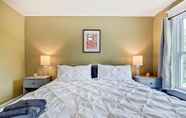 Bedroom 5 Designer House 5BR! Steps to Downtown/Fountain Sq!