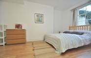 Bedroom 3 Large Garden Flat in the Heart of Islington