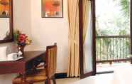 Bedroom 3 Seasons Thekkady