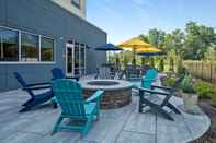Common Space Fairfield Inn & Suites by Marriott Somerset