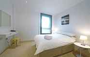 Kamar Tidur 7 West Side Apartments Brentford