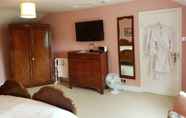 Kamar Tidur 3 Burton Grange Farmhouse B&B