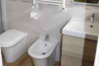 Toilet Kamar GH Orchidea