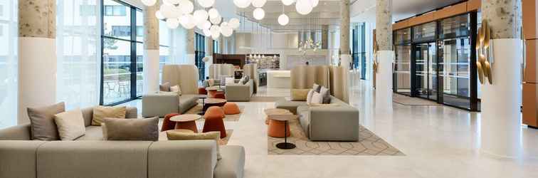 Lobby Hyatt Place Paris Charles de Gaulle Airport