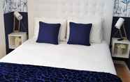 Kamar Tidur 5 By the Sea