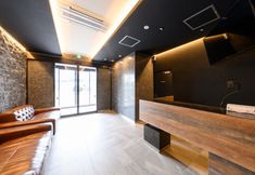 Others 4 ADAMAS CHITOSE C