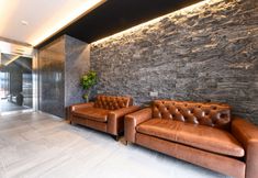 Others 2 ADAMAS CHITOSE C