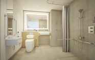 In-room Bathroom 7 Courtyard by Marriott Keele Staffordshire