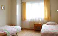 Kamar Tidur 7 Central & Cozy - Rainbow A