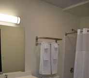 In-room Bathroom 6 Menominee River Extended Stay Hotel