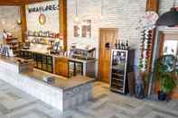 Bar, Kafe, dan Lounge Los Gallardos Leisure