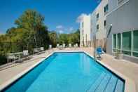 Swimming Pool TownePlace Suites by Marriott Niceville Eglin AFB Area