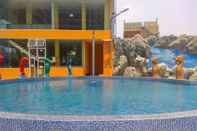 Kolam Renang Best Price 1BR Apartment at Teluk Intan