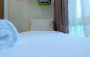 Kamar Tidur 5 Pool View 2BR Apartment at Capitol Park Residence