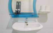 In-room Bathroom 5 Minimalist 2BR Apartment at Dian Regency