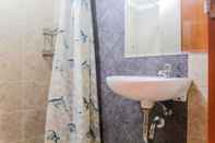 Toilet Kamar Compact and Mini Studio Great Western Resort Apartment