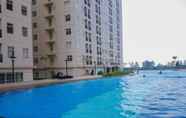 Kolam Renang 3 Comfy and Stylish 2BR Apartment at Ayodhya Residences