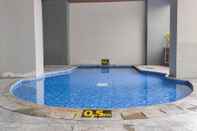 Swimming Pool Simply Look Studio Tamansari Mahogany Karawang Apartment