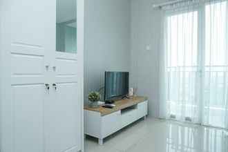 Kamar Tidur 4 New Furnished and Comfortable Studio Woodland Park Apartment